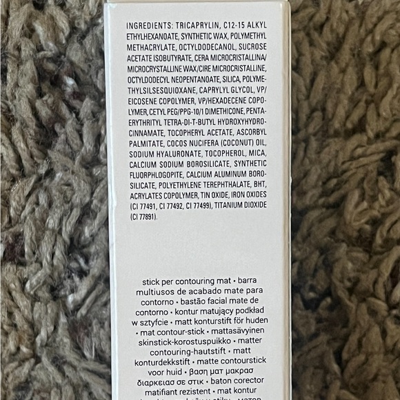 Fenty Beauty Match Stix Contour Skinstick in Ebony - Picture 3 of 7